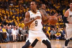 足球直播在线观看免费-魔术逆转天津队，浓眉哥刷新纪录